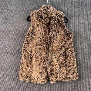 Le Luxe Women Shaggy Faux Fur Vest Brown Tan Cozy Core Soft Boho Après Ski Cabin